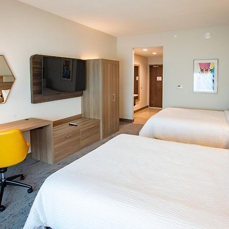 Holiday Inn Express & Suites Pensacola Airport North - I-10 By Ihg Ferry Pass エクステリア 写真