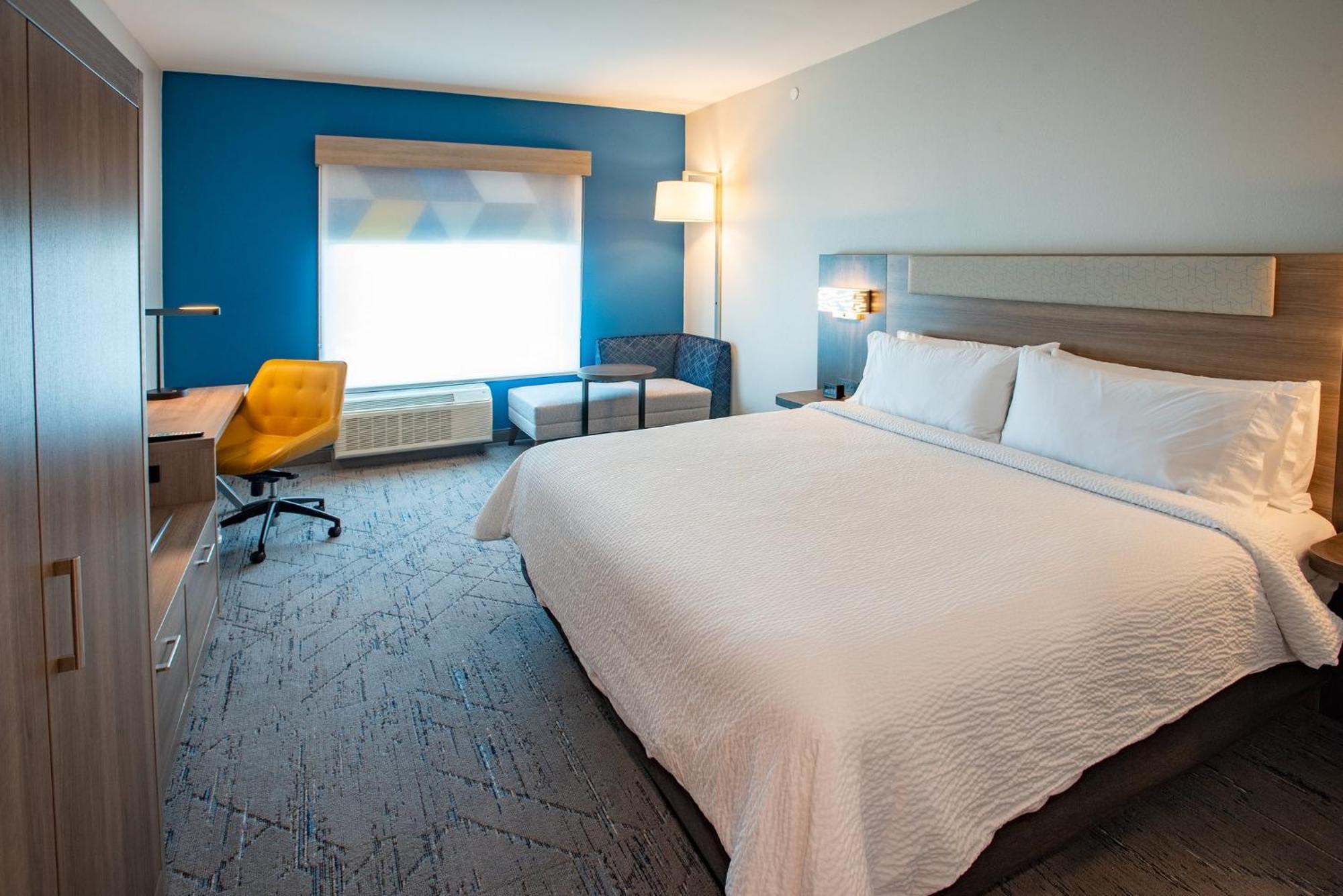 Holiday Inn Express & Suites Pensacola Airport North - I-10 By Ihg Ferry Pass エクステリア 写真