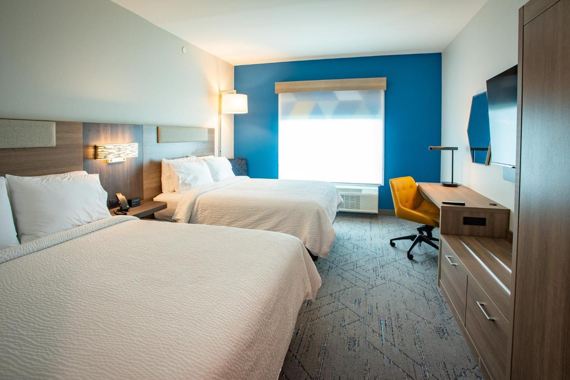 Holiday Inn Express & Suites Pensacola Airport North - I-10 By Ihg Ferry Pass エクステリア 写真