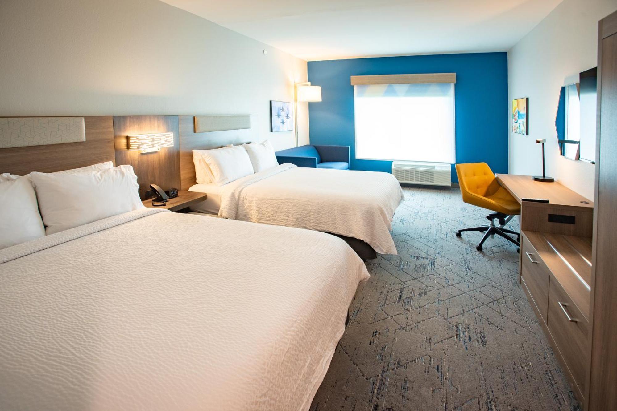 Holiday Inn Express & Suites Pensacola Airport North - I-10 By Ihg Ferry Pass エクステリア 写真