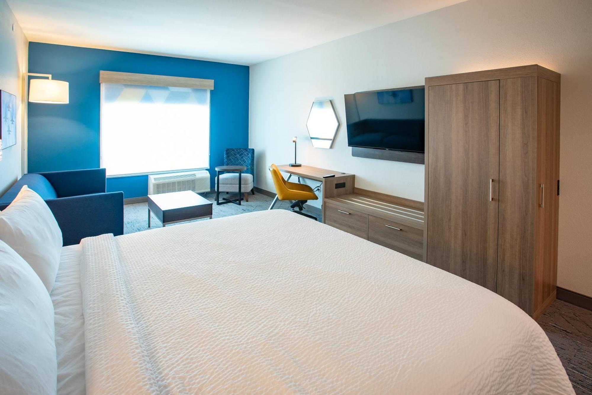 Holiday Inn Express & Suites Pensacola Airport North - I-10 By Ihg Ferry Pass エクステリア 写真