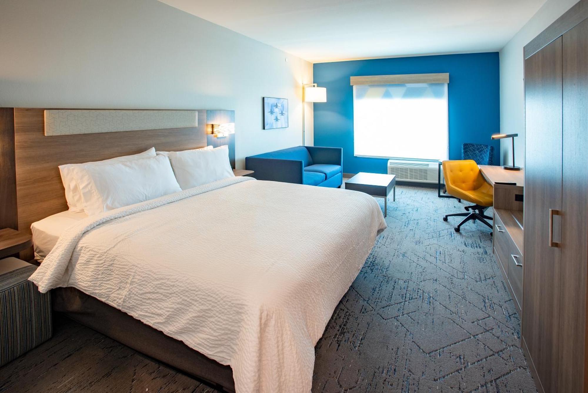 Holiday Inn Express & Suites Pensacola Airport North - I-10 By Ihg Ferry Pass エクステリア 写真